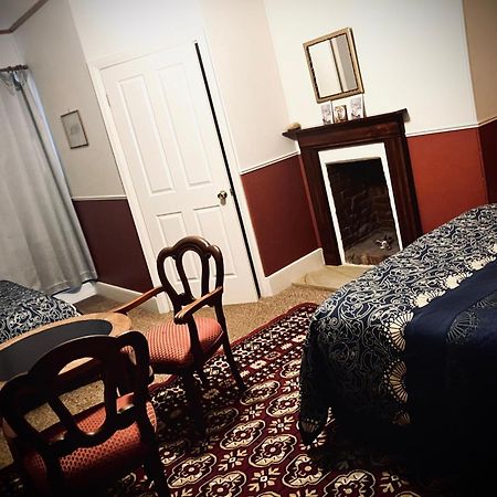 St Andrew'S Inn Conara Junction Екстериор снимка