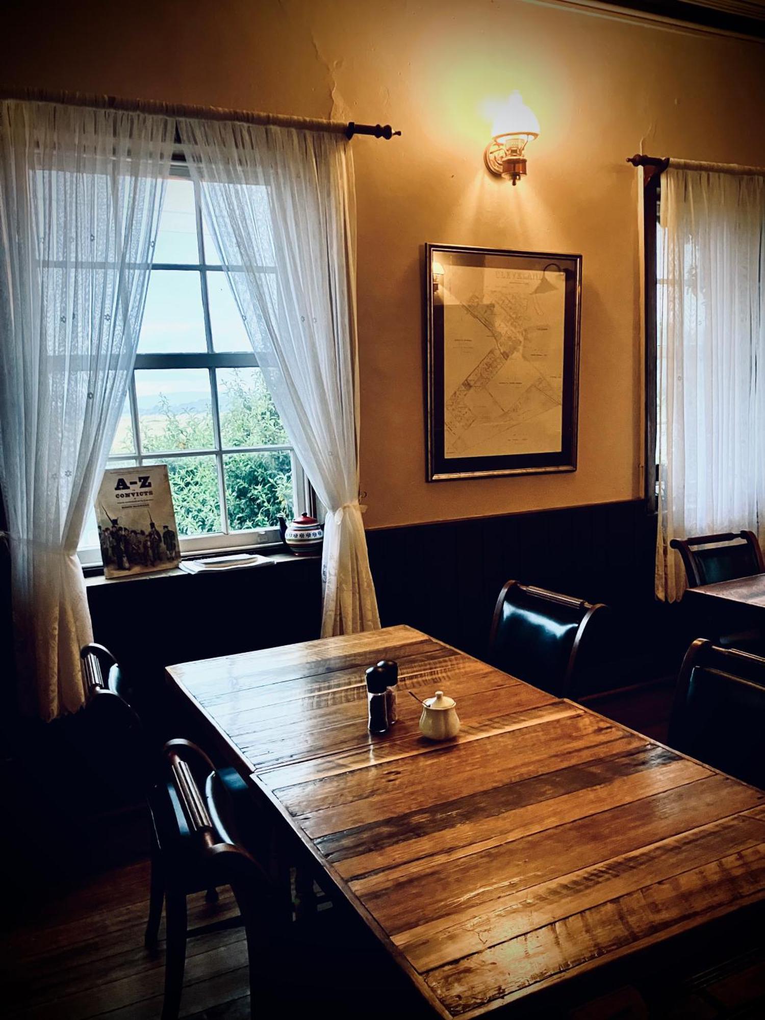 St Andrew'S Inn Conara Junction Екстериор снимка
