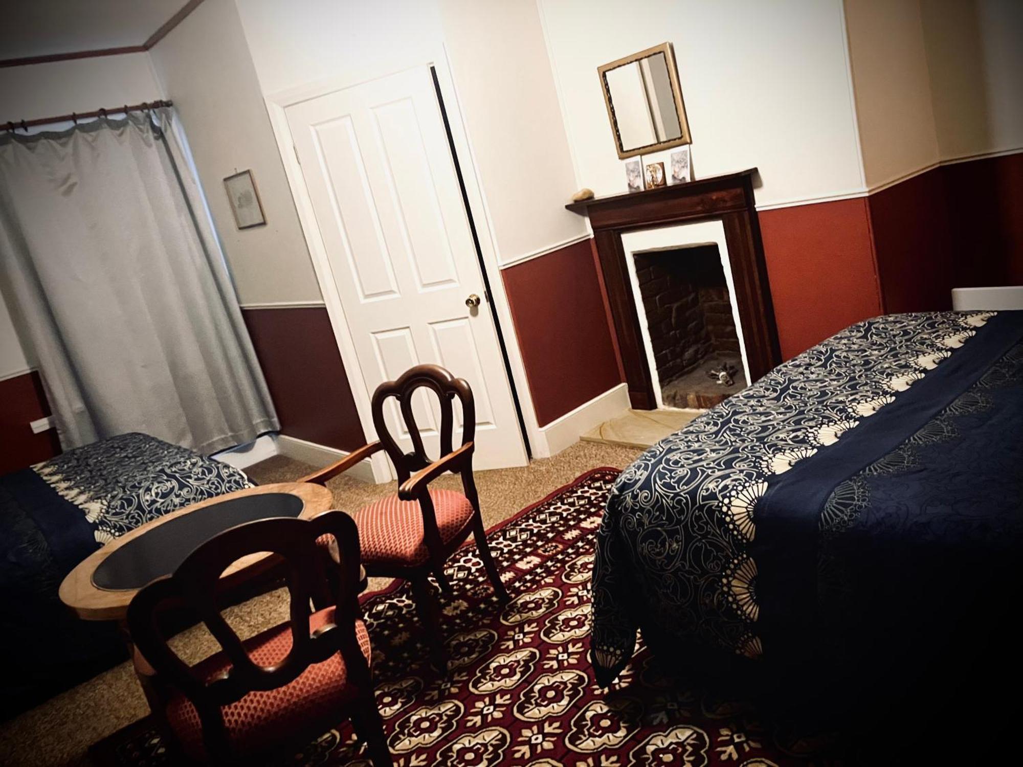 St Andrew'S Inn Conara Junction Екстериор снимка