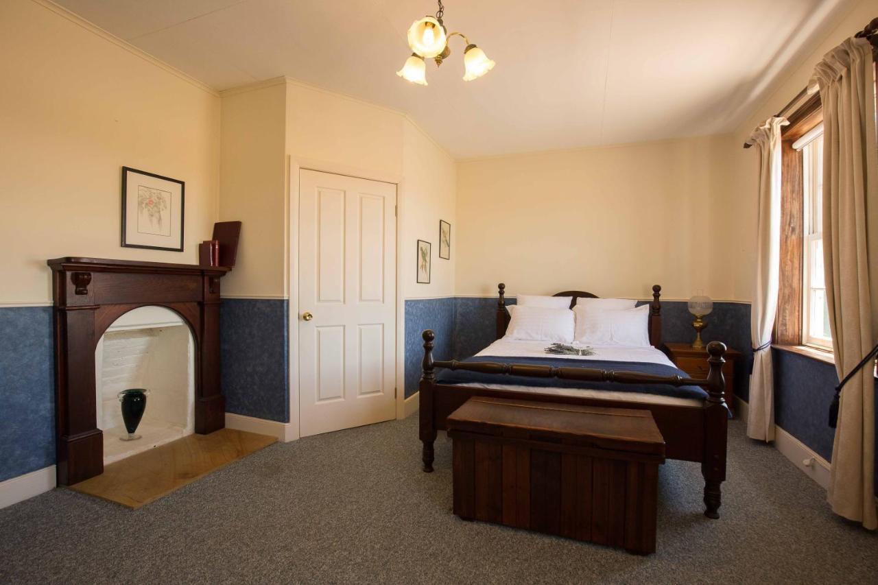 St Andrew'S Inn Conara Junction Екстериор снимка