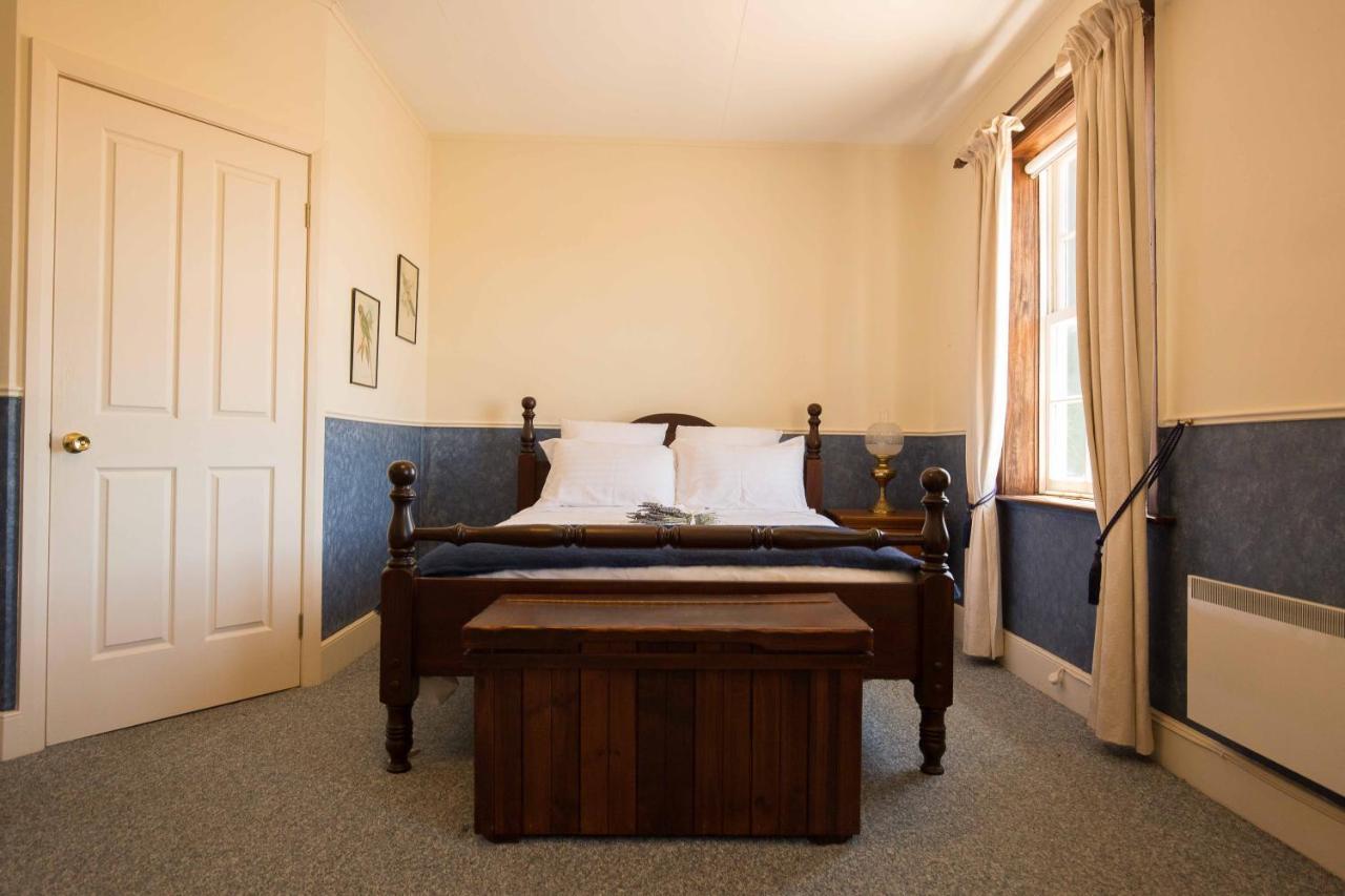 St Andrew'S Inn Conara Junction Екстериор снимка